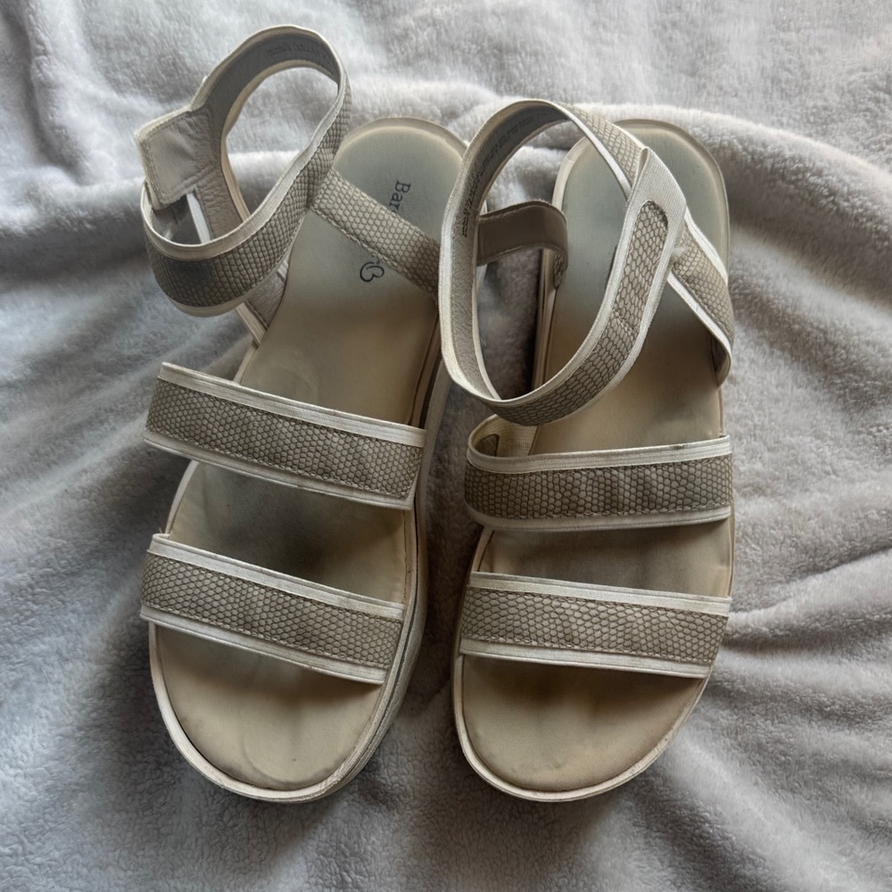 BareTraps Tan Strappy Sandals